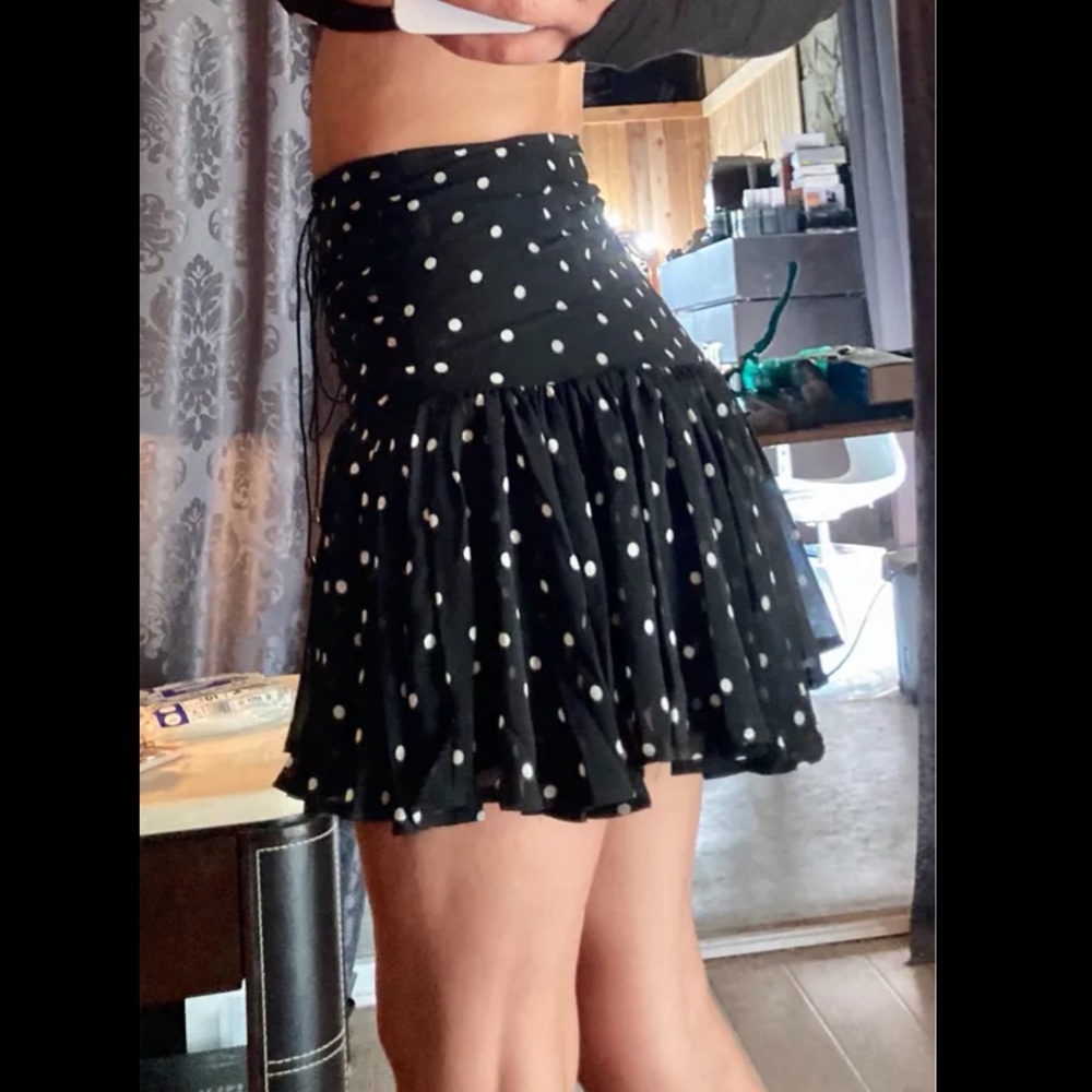 Guess skirt